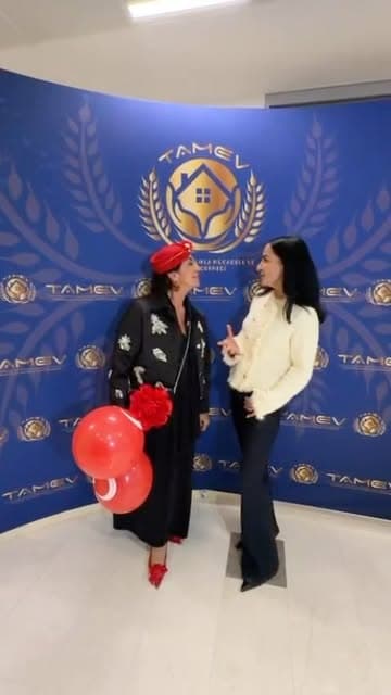 @sefikaozgeneren's Instagram post posted on date 10/25/2026 which generated 3 likes and 8 comments
