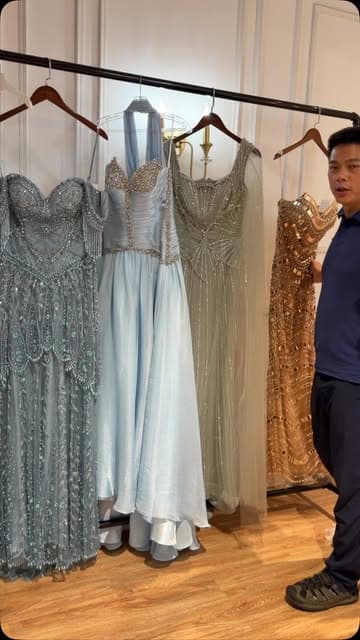 @serenehilldress1's Instagram post posted on date 9/1/2026 which generated 199 likes and 5 comments