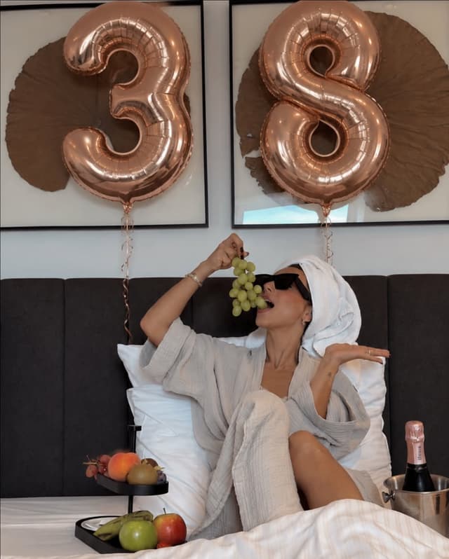 @sin.peri's Instagram post posted on date 9/29/2026 which generated 2821 likes and 314 comments