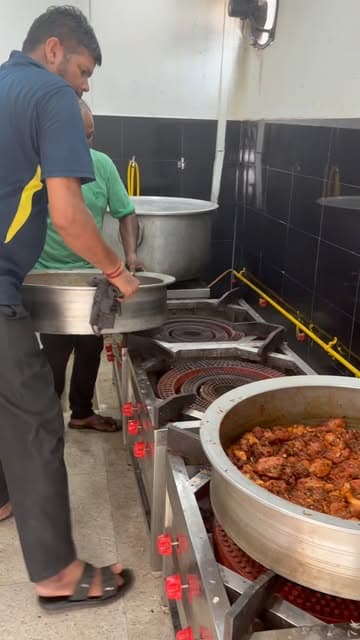 @sk_siraj_chef's Instagram post posted on date 10/26/2026 which generated 87 likes and 5 comments
