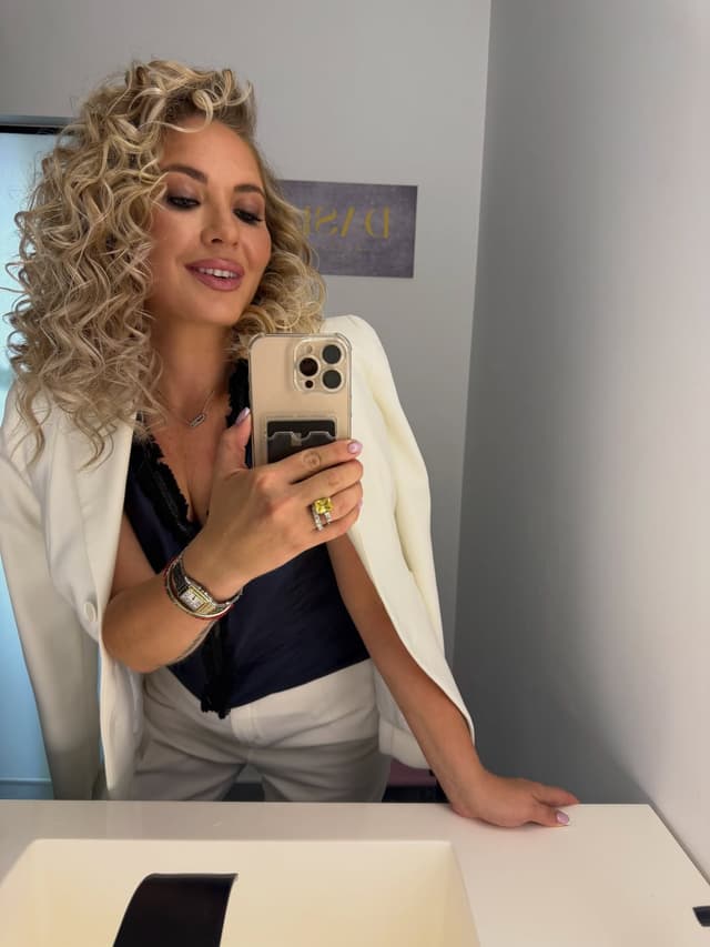@svetlovayu's Instagram post posted on date 9/5/2026 which generated 3 likes and 37 comments