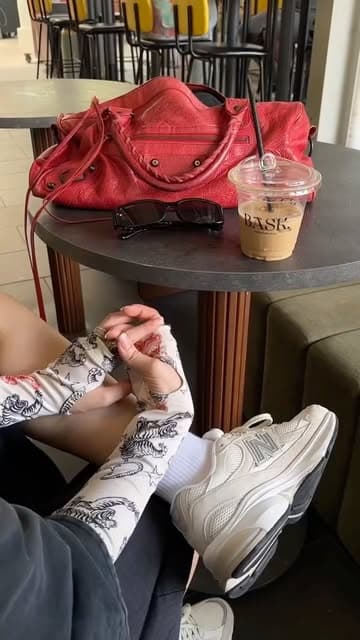 @syazakatrina's Instagram post posted on date 8/24/2026 which generated 204 likes and 10 comments