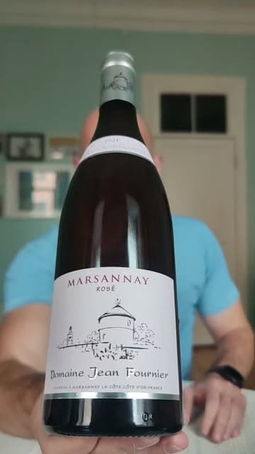 @takoe_vino's Instagram post posted on date 9/8/2026 which generated 315 likes and 8 comments