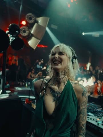 @technomusicworld.official's Instagram post posted on date 8/7/2026 which generated 3992 likes and 33 comments