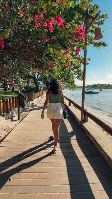 @viajandocomgabi's Instagram post posted on date 10/18/2026 which generated 1531 likes and 183 comments