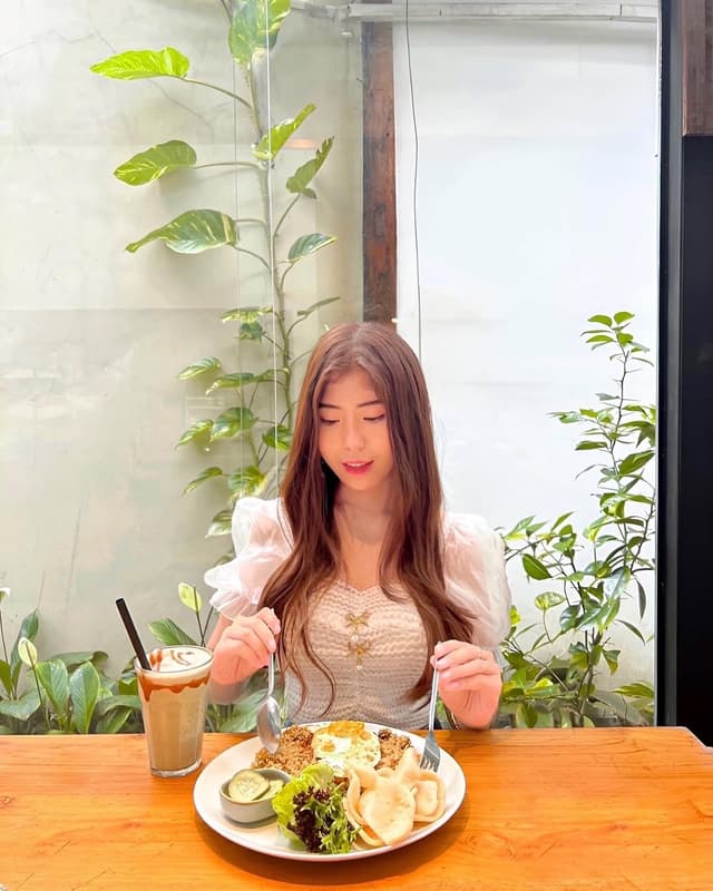 @viona.joycelyn's Instagram post posted on date 1/19/2024 which generated 1202 likes and 18 comments