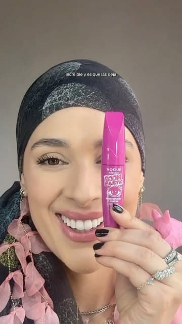 @voguecosmeticos's Instagram post posted on date 7/31/2026 which generated 141 likes and 2 comments