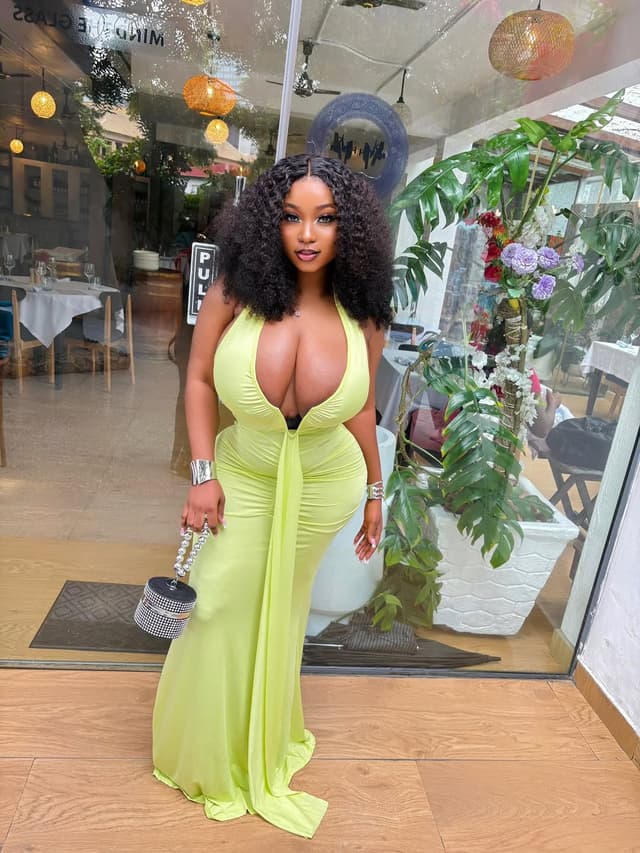 @west_side__goddess's Instagram post posted on date 10/11/2026 which generated 3 likes and 180 comments
