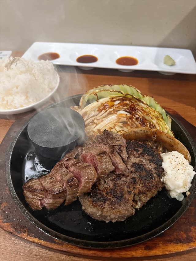 @yajimeshi's Instagram post posted on date 8/19/2026 which generated 317 likes and 0 comments