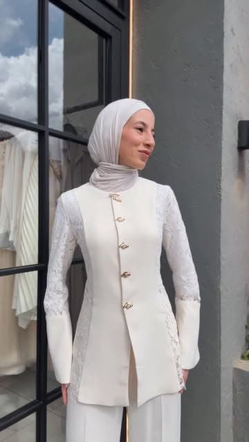 @yaz_officiall's Instagram post posted on date 5/22/2026 which generated 3 likes and 3 comments